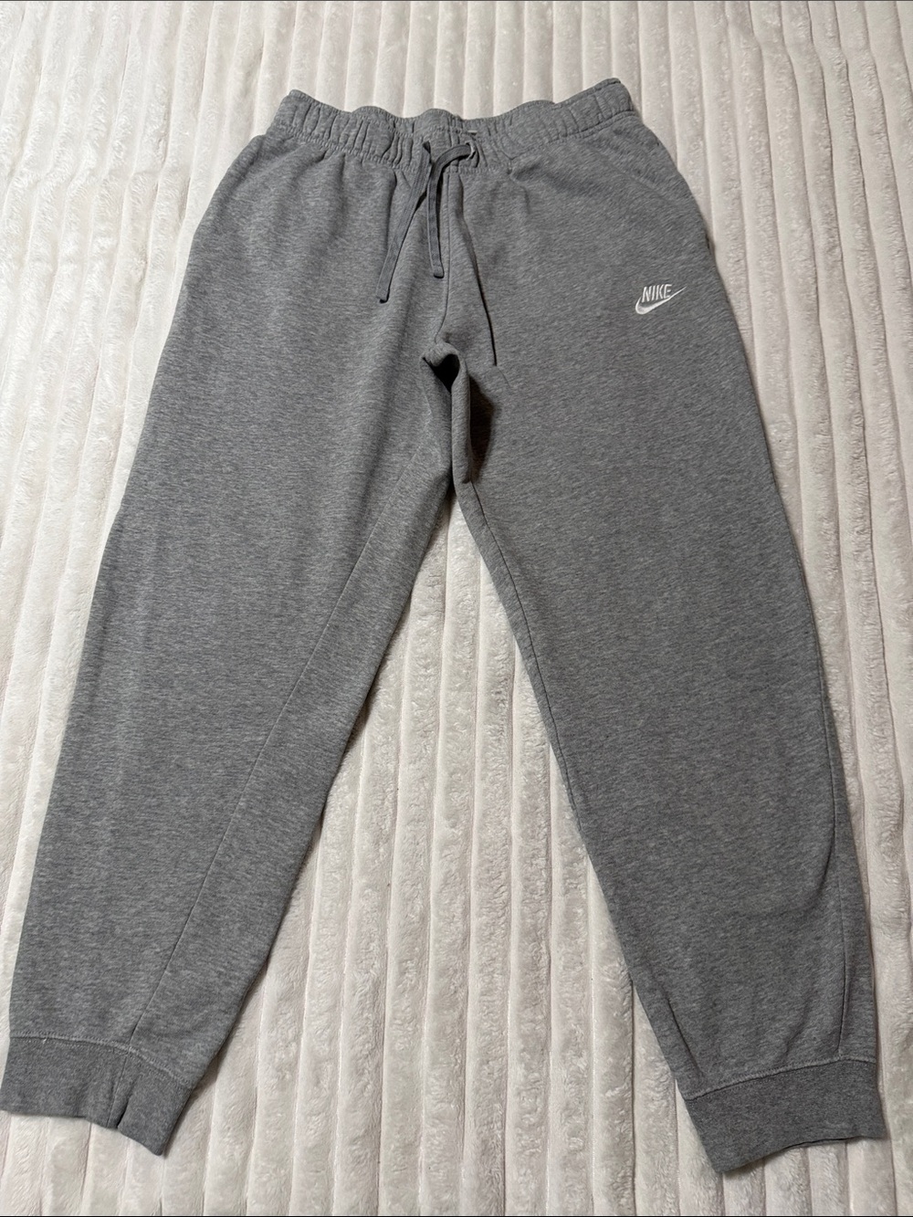 Nike Sportswear Jogger | Size Medium